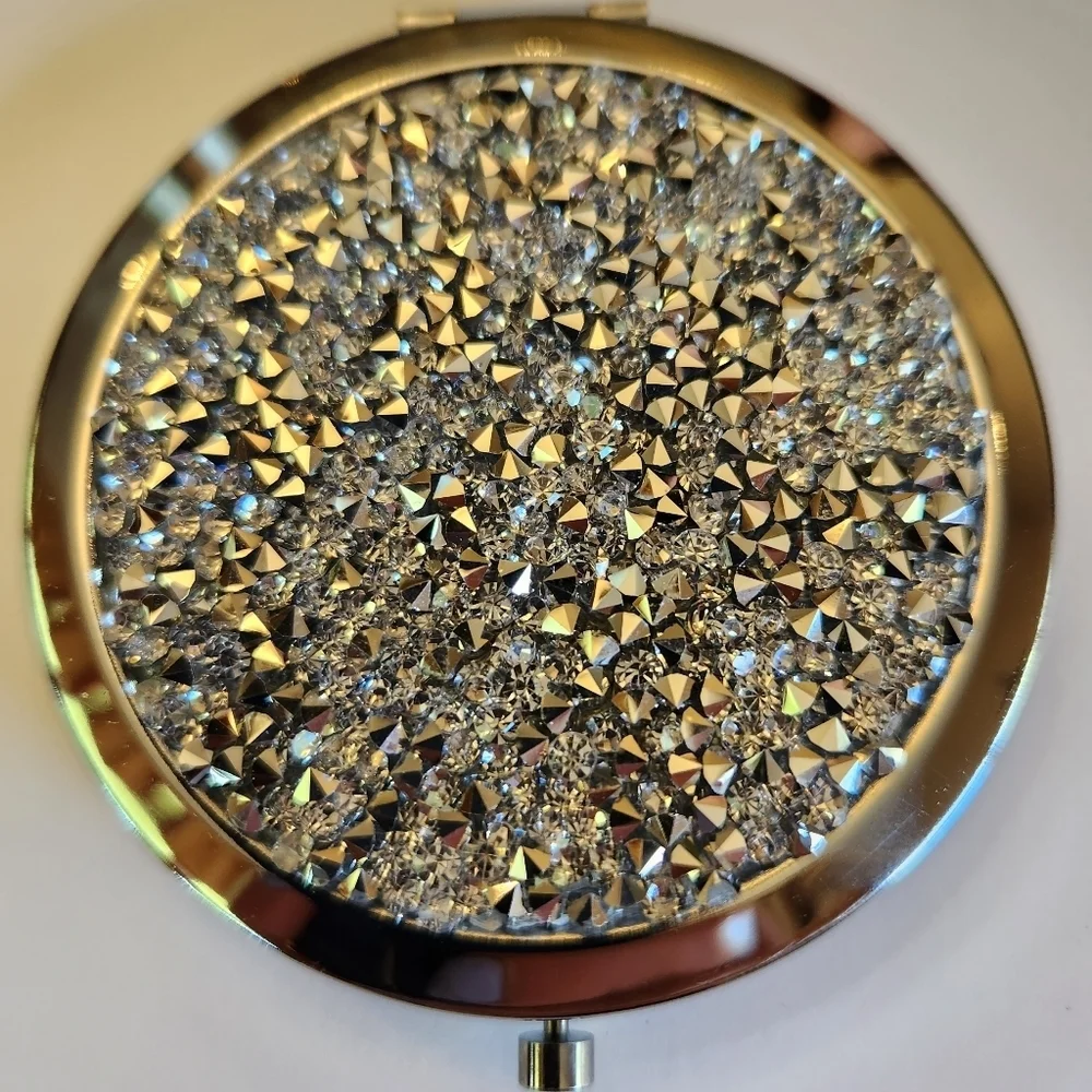 Set of 6 bejeweled metal case snap clasp compact mirrors with protective plastic